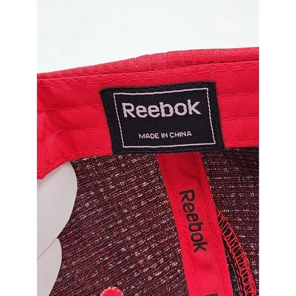 Reebok Turtle Bay Exploration Park Cap America Hat Adjustable Red NWT - Picture 10 of 10
